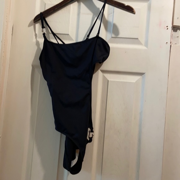 BCBG Maxazria - Picture 1 of 12